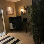 Vila Totalrenovert Enebolig I Rolige Omgivelser